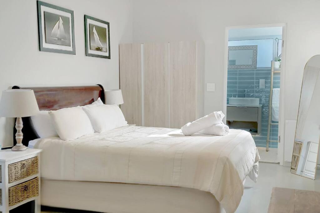Sea Breeze In Melkbosstrand, Cape Town